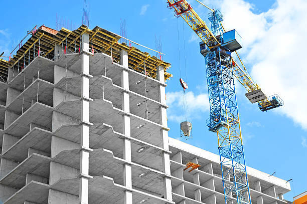 Echipamente si accesorii pentru constructii